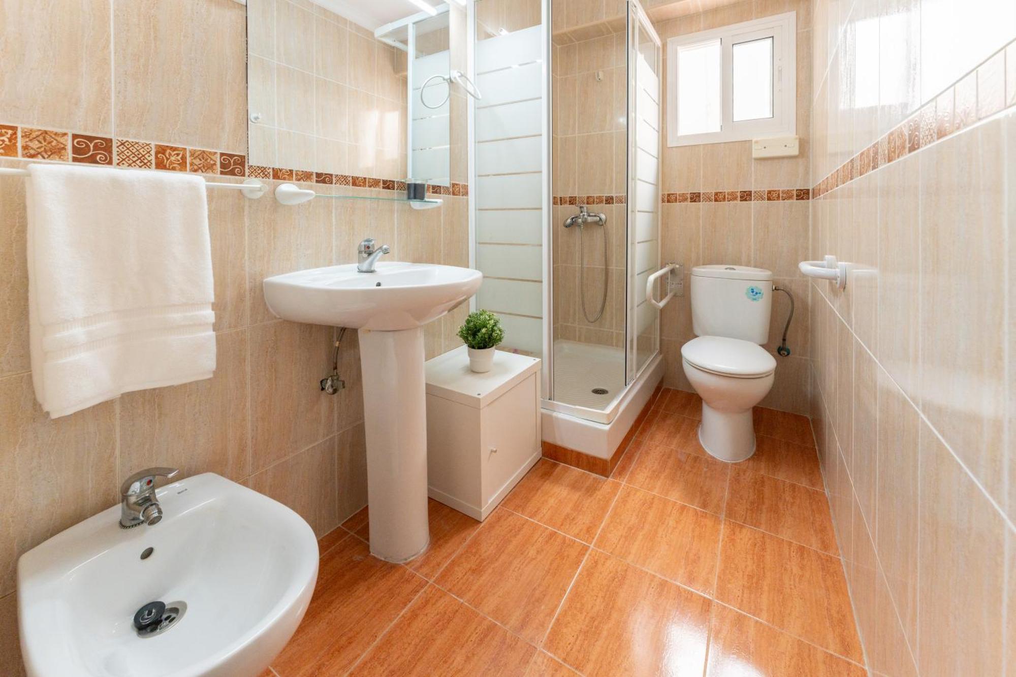 Apartamento Malaga Lux Oasis - Modern 3Br, Fast Wifi, Smarttv Exterior foto